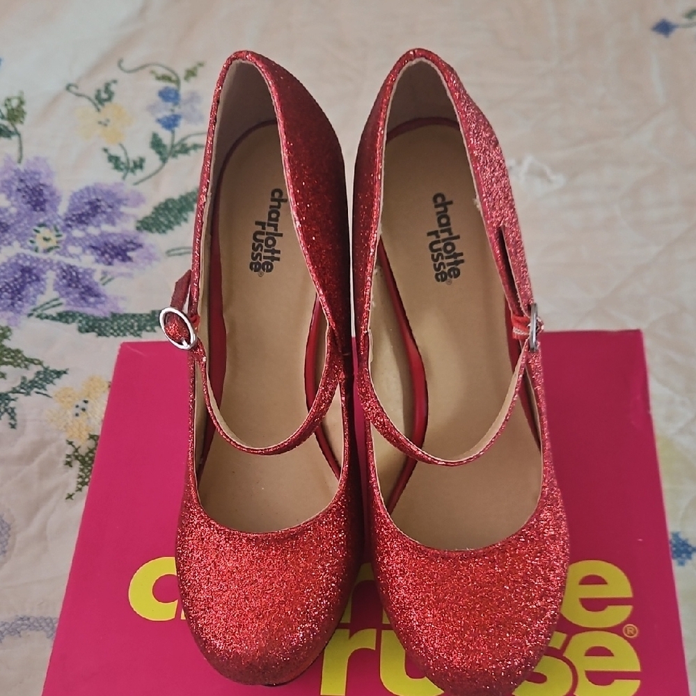 Charlotte Russe Sparkling Red Heels - Picture 4 of 5